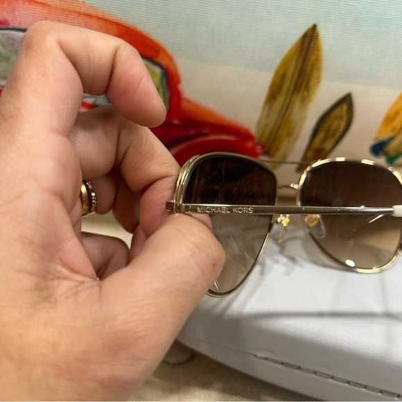 Michael Kors Sicily M2045S Brown And Gold Sunglasses 
Excellent Condition - Picture 7 of 9